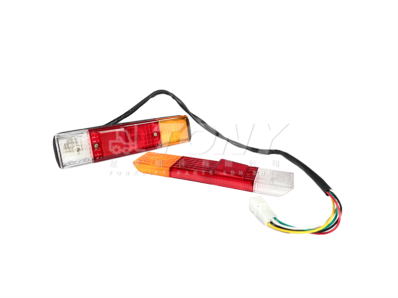 Rear Combination Lamp (5th series)